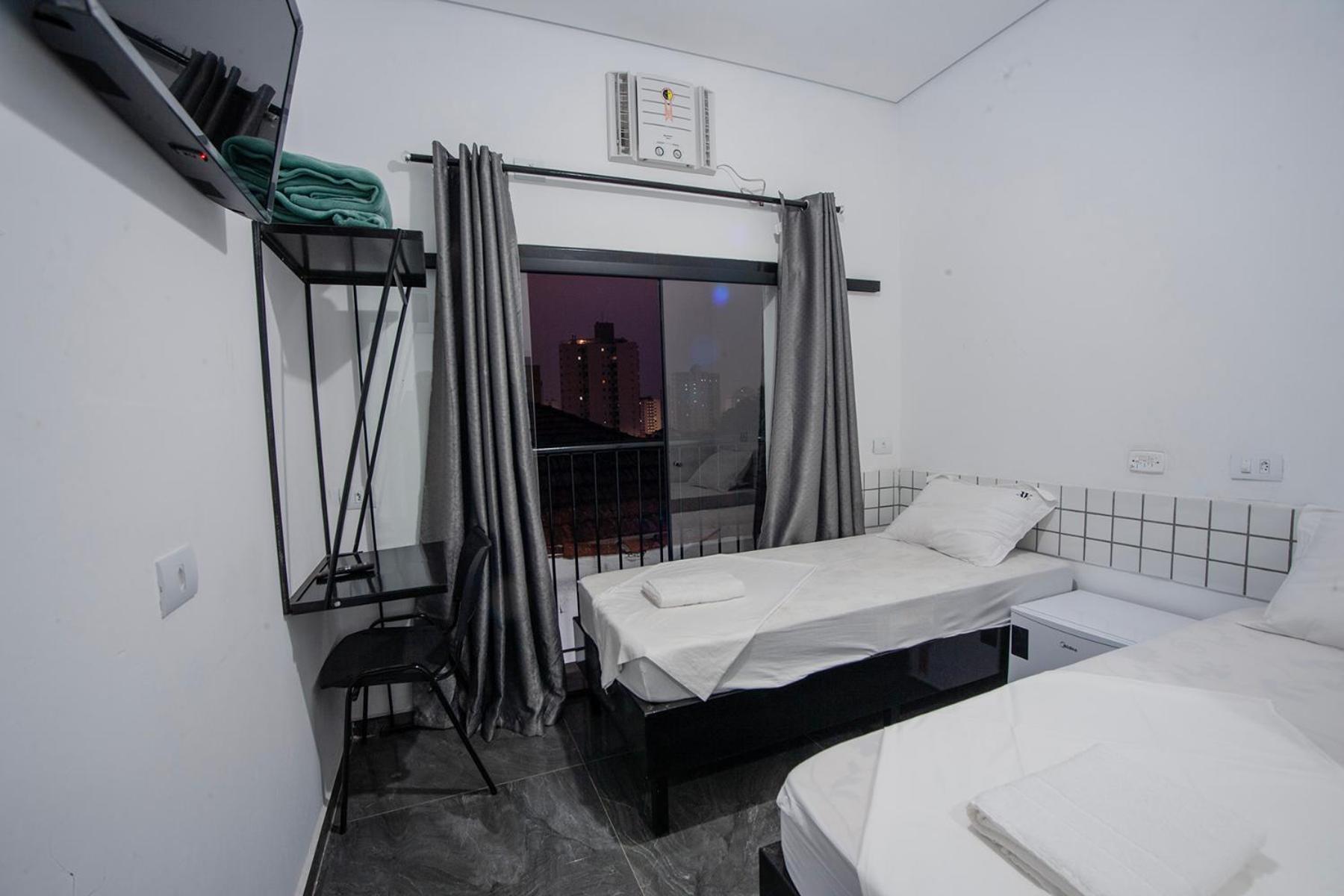 Hotel XV 皮拉西卡巴 外观 照片
